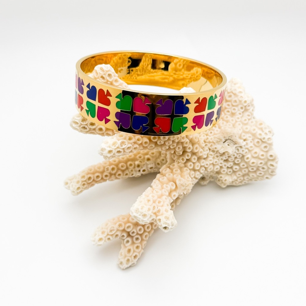 ♠️ Kate Spade ♠️ “Play Your Cards Right” Gold Bangle with Colorful Spade design - Picture 9 of 14
